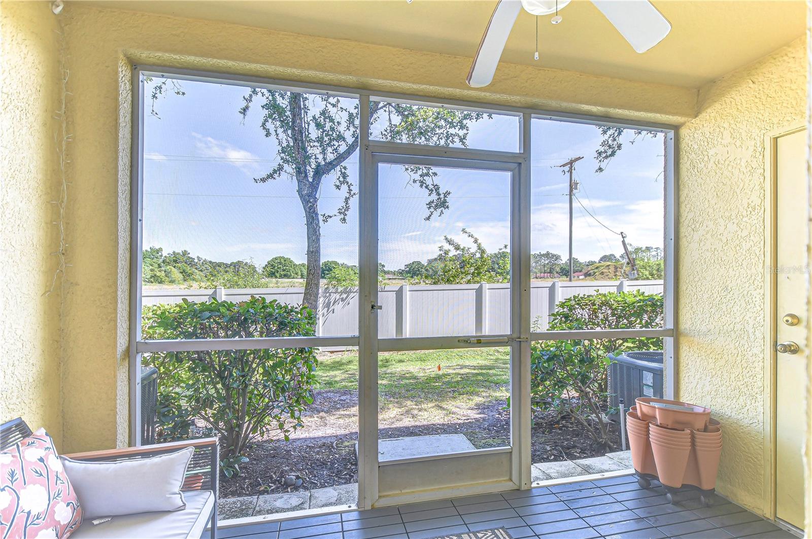 Image 24 of 35 For 10928 Brickside Court