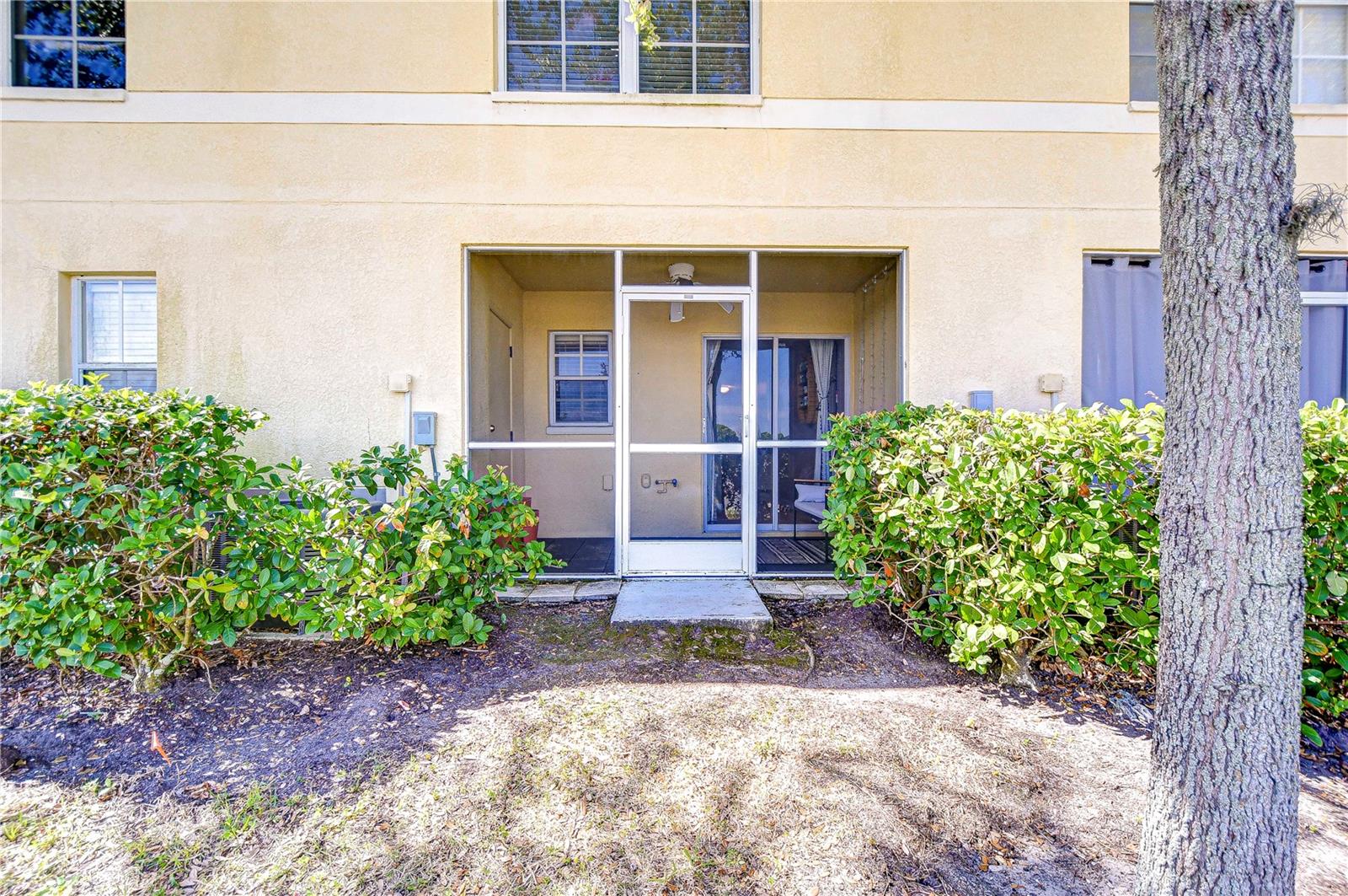 Image 25 of 35 For 10928 Brickside Court