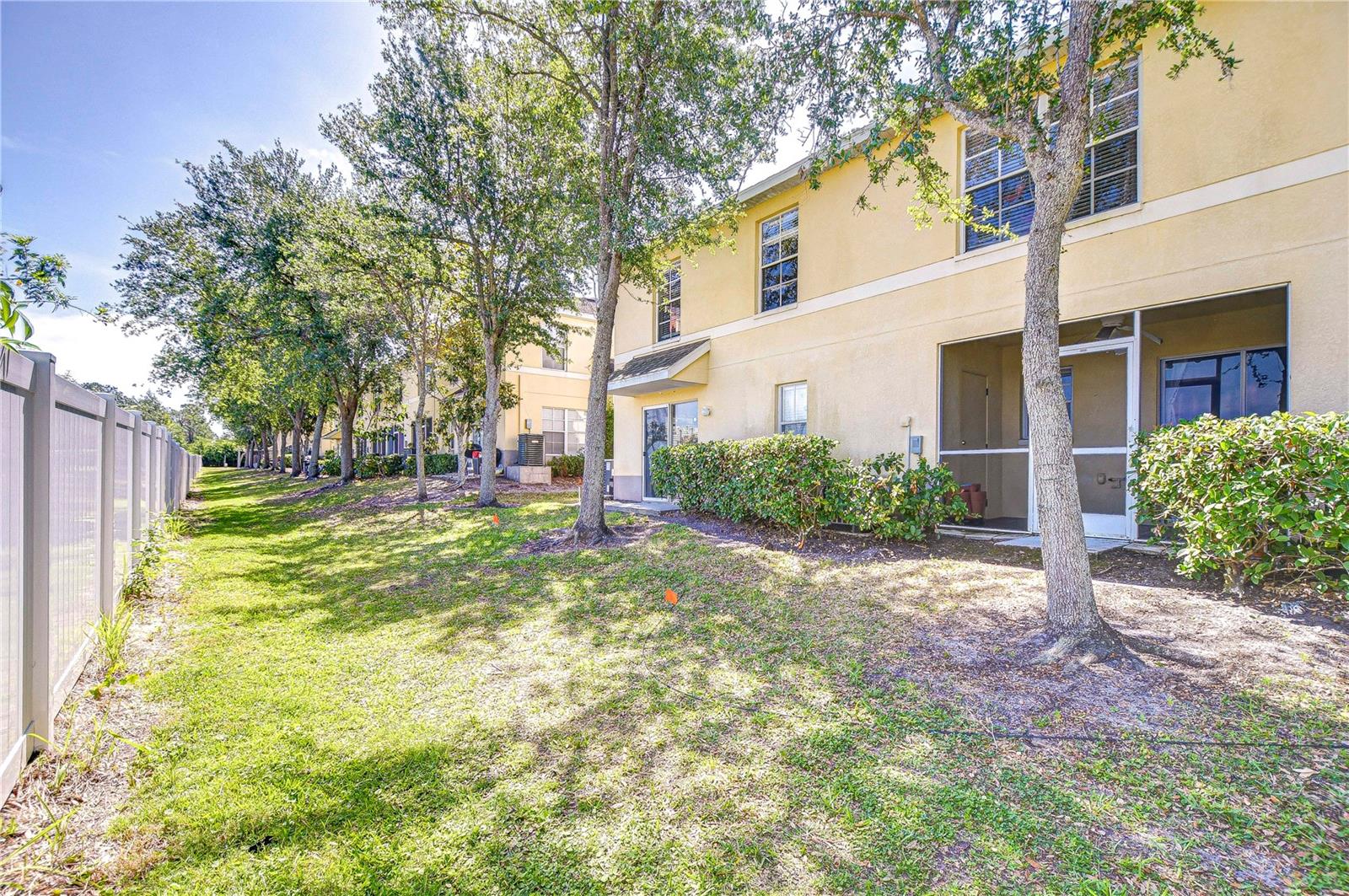 Image 3 of 35 For 10928 Brickside Court