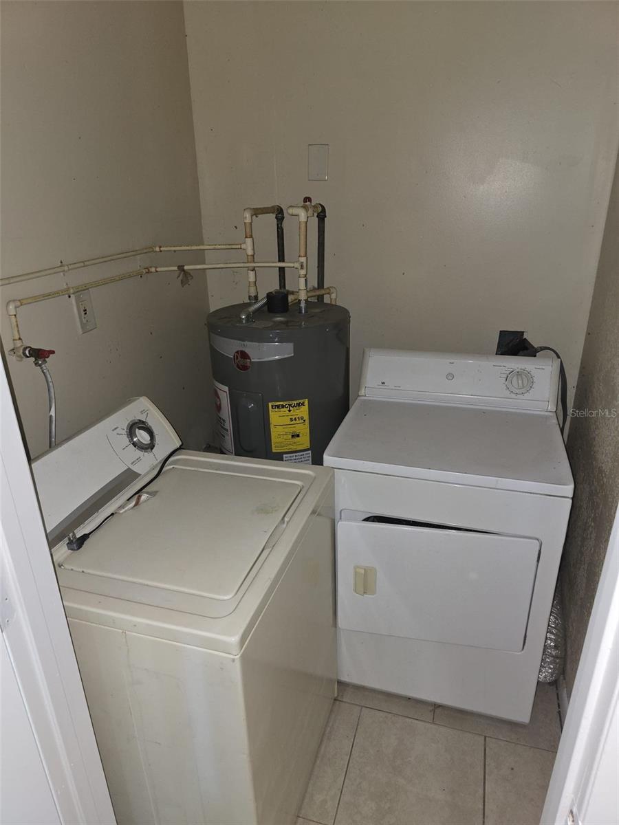 Image 20 of 27 For 4420 6th Avenue S