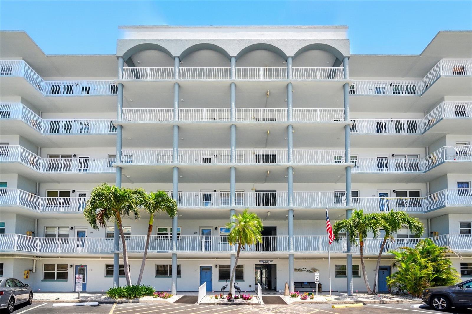 Details for 5925 Shore Boulevard S 611, GULFPORT, FL 33707