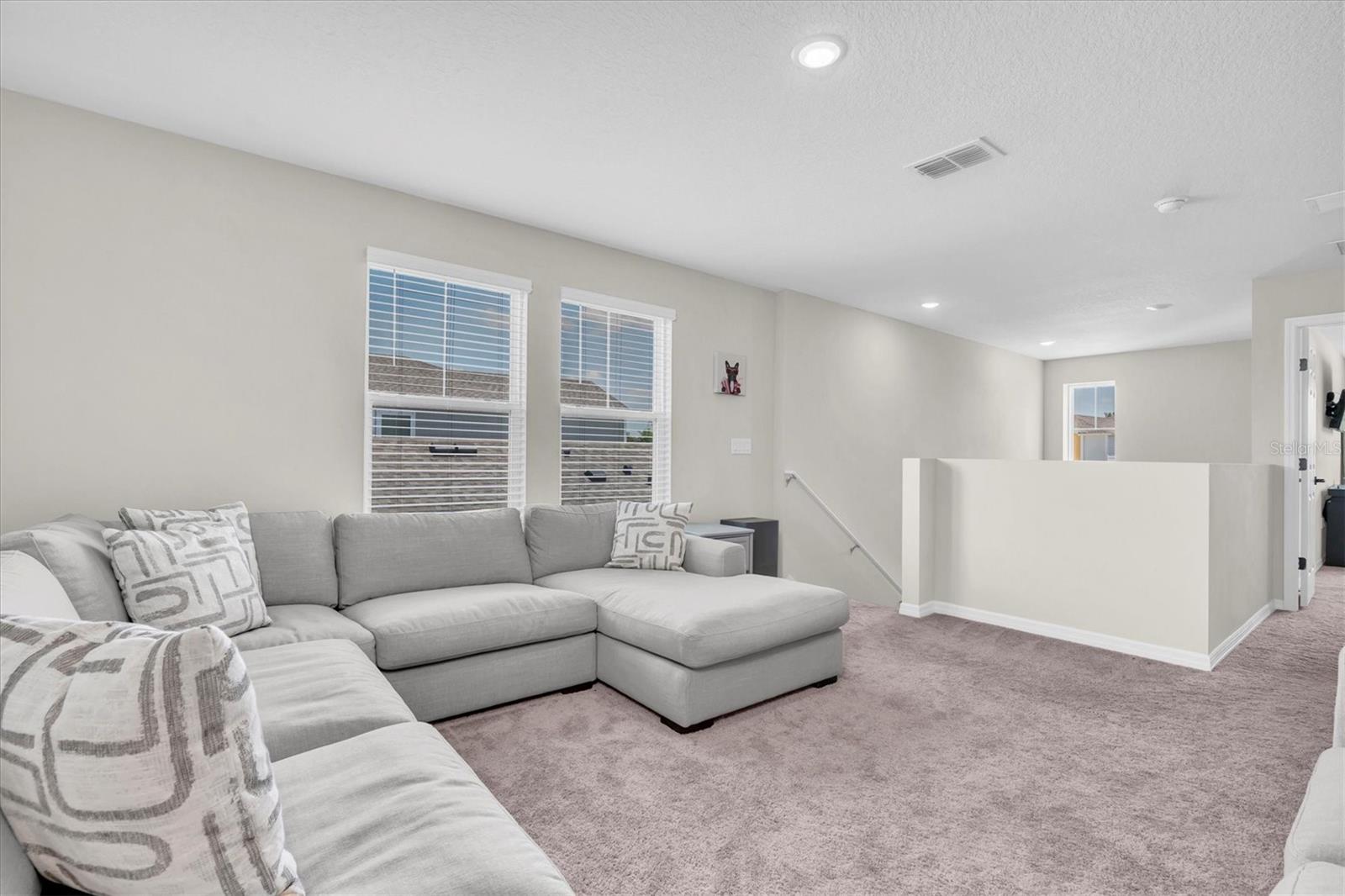 Image 17 of 34 For 7721 Twin Leaf Terrace