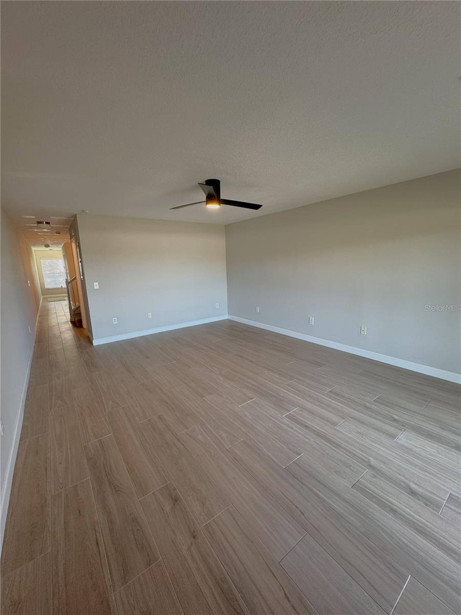 Image 11 of 23 For 5335 River Rock Road