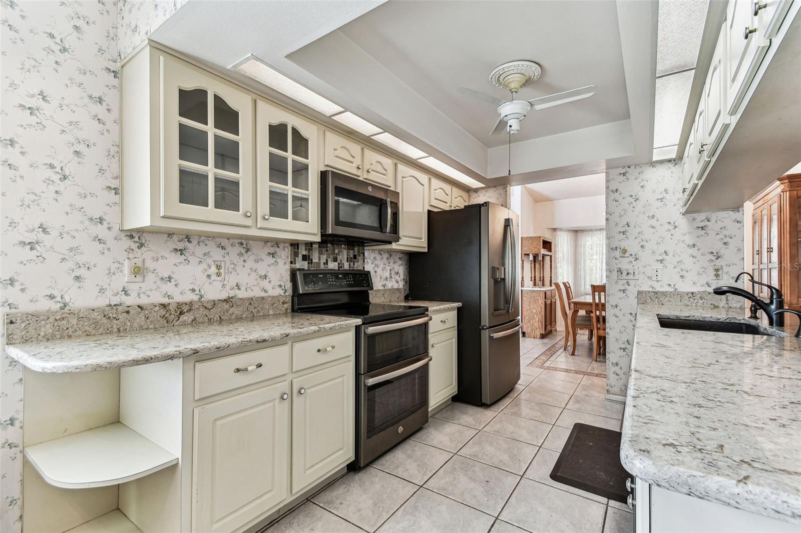 Image 7 of 32 For 254 Timberview Drive