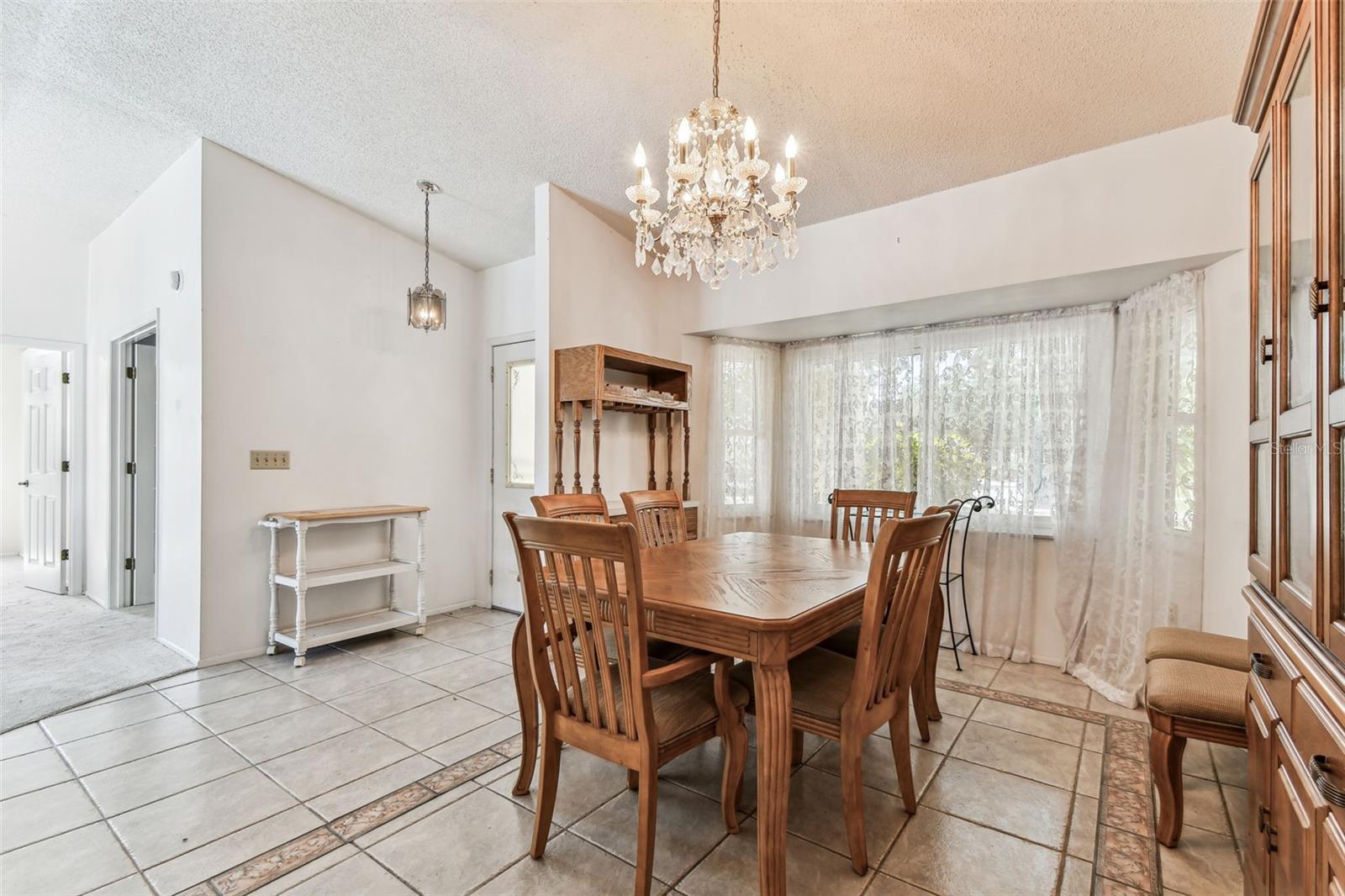 Image 9 of 32 For 254 Timberview Drive