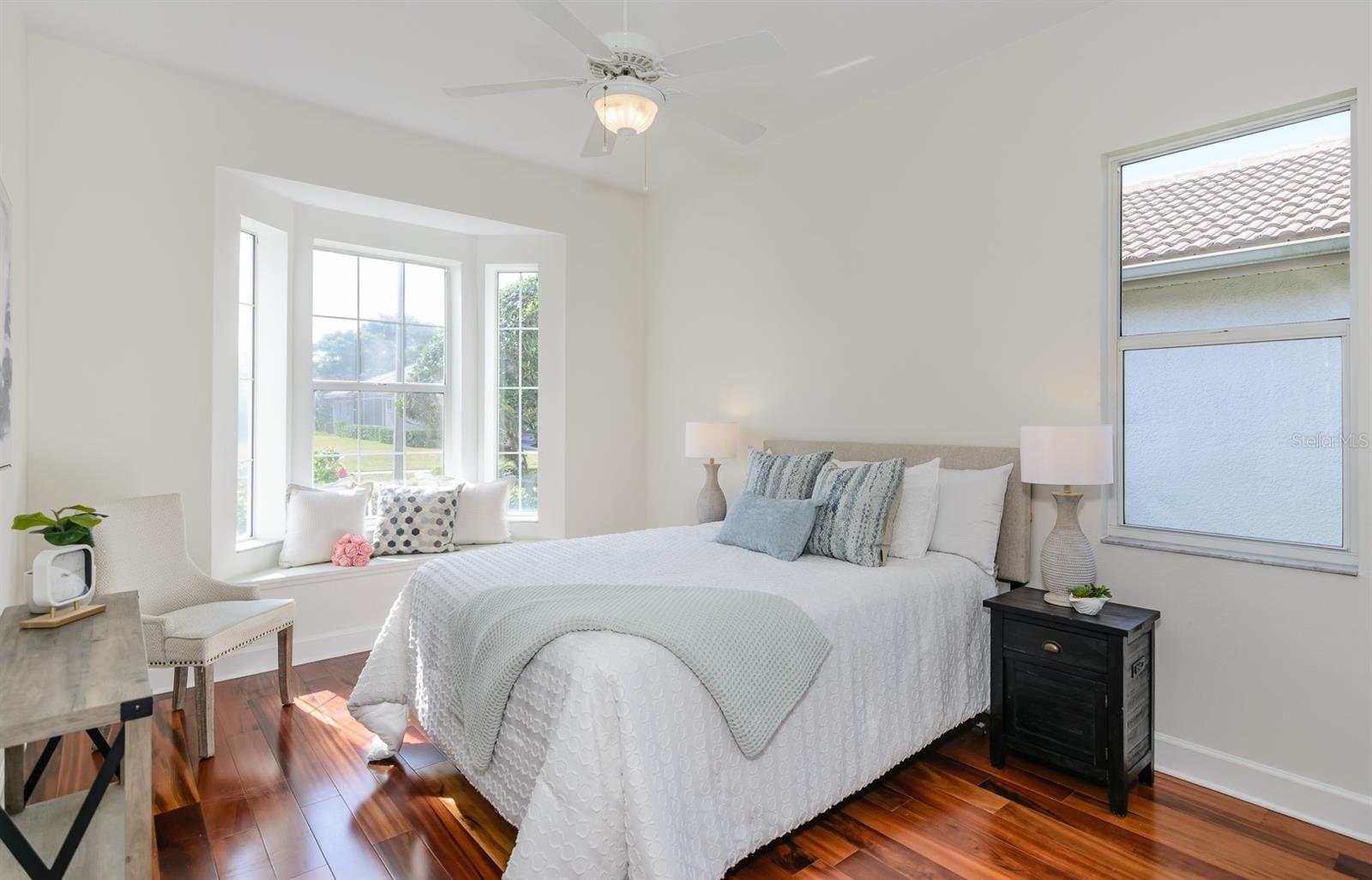 Image 33 of 81 For 3964 Silk Oak Lane