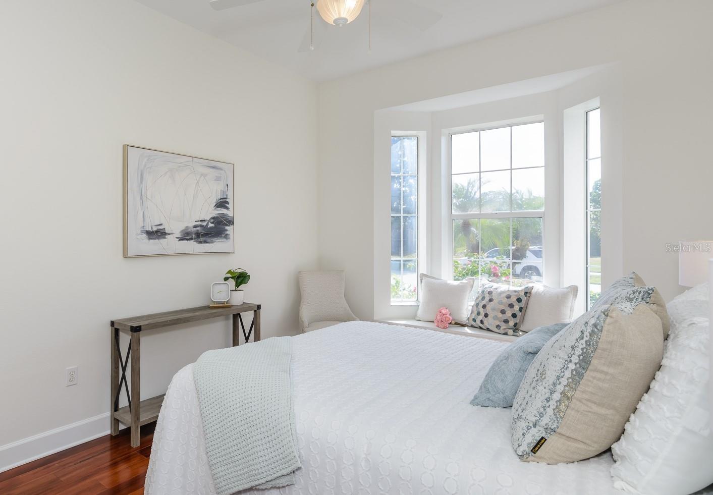 Image 34 of 81 For 3964 Silk Oak Lane