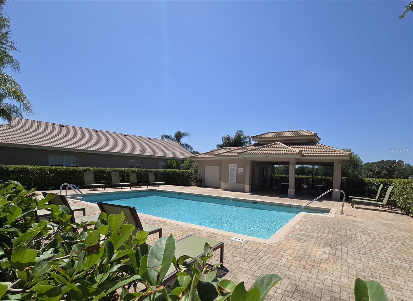 Image 61 of 81 For 3964 Silk Oak Lane