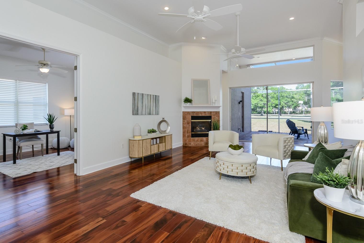 Image 8 of 81 For 3964 Silk Oak Lane