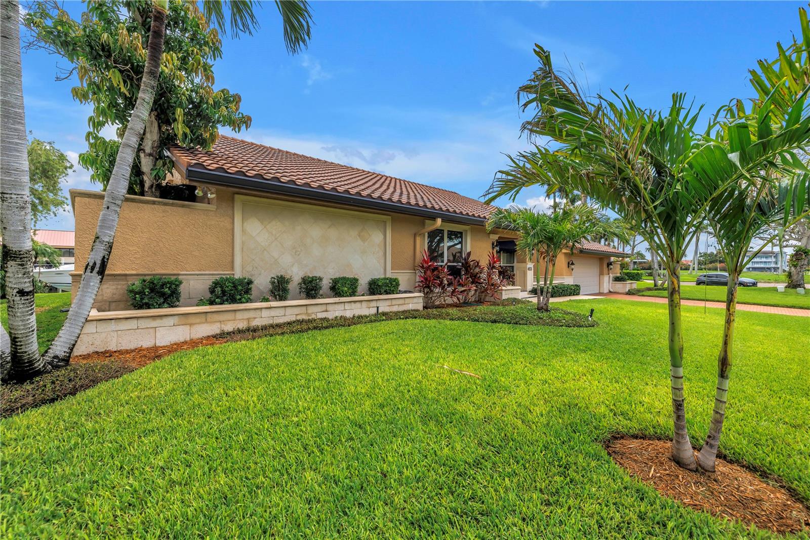 Image 64 of 95 For 4935 58th Avenue S
