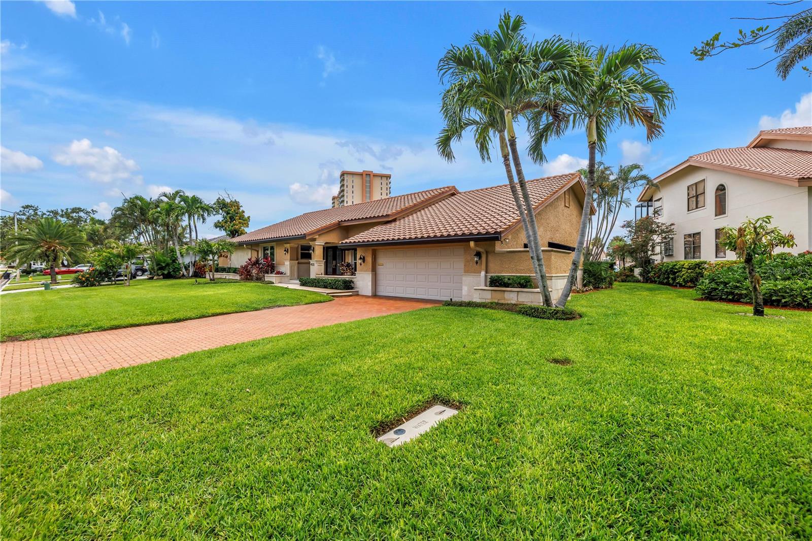 Image 65 of 95 For 4935 58th Avenue S