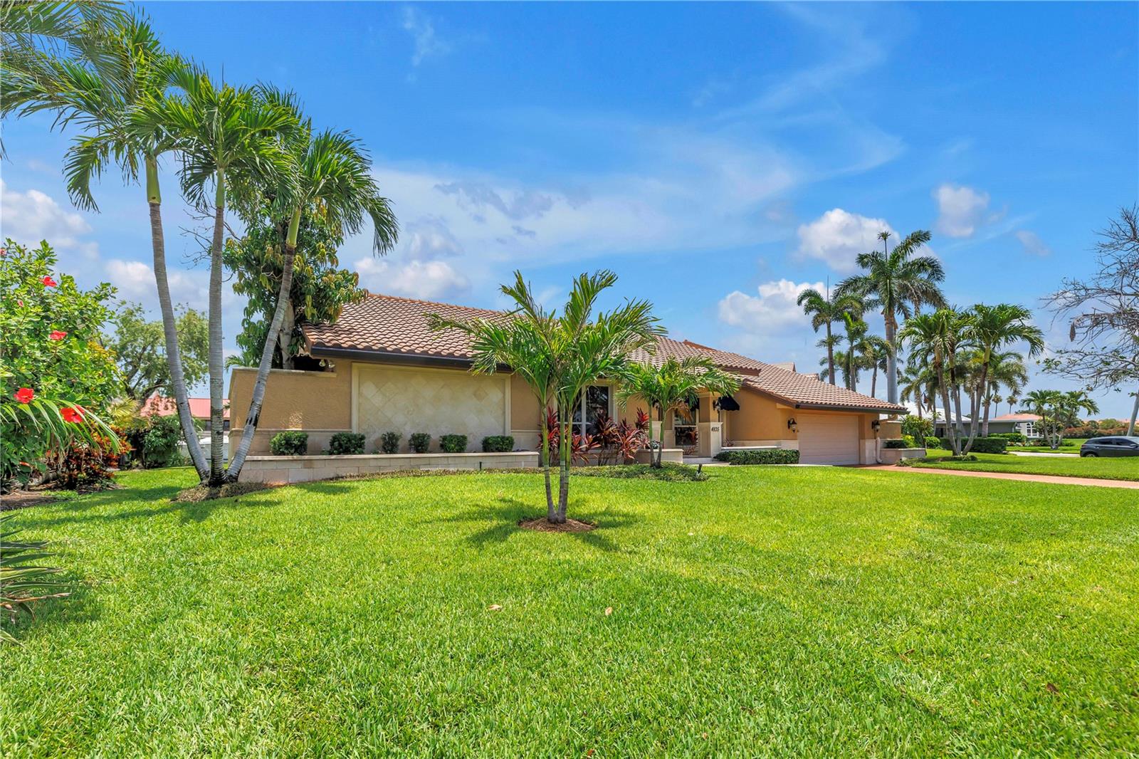 Image 79 of 95 For 4935 58th Avenue S