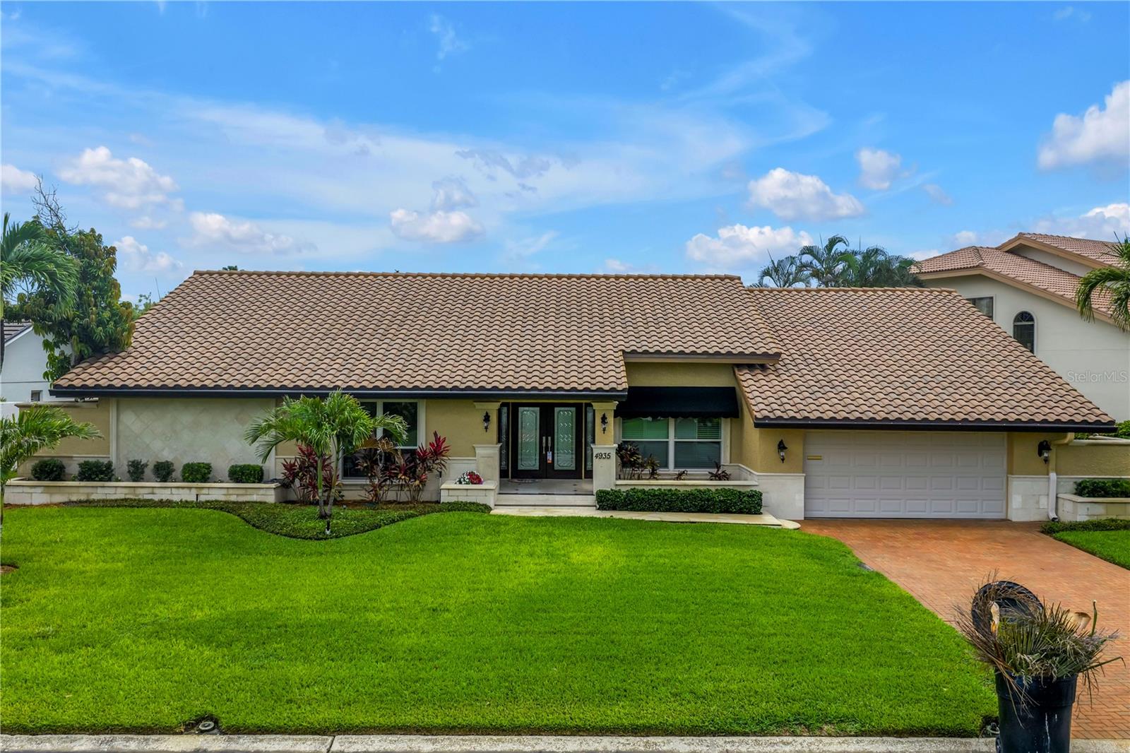 Image 83 of 95 For 4935 58th Avenue S