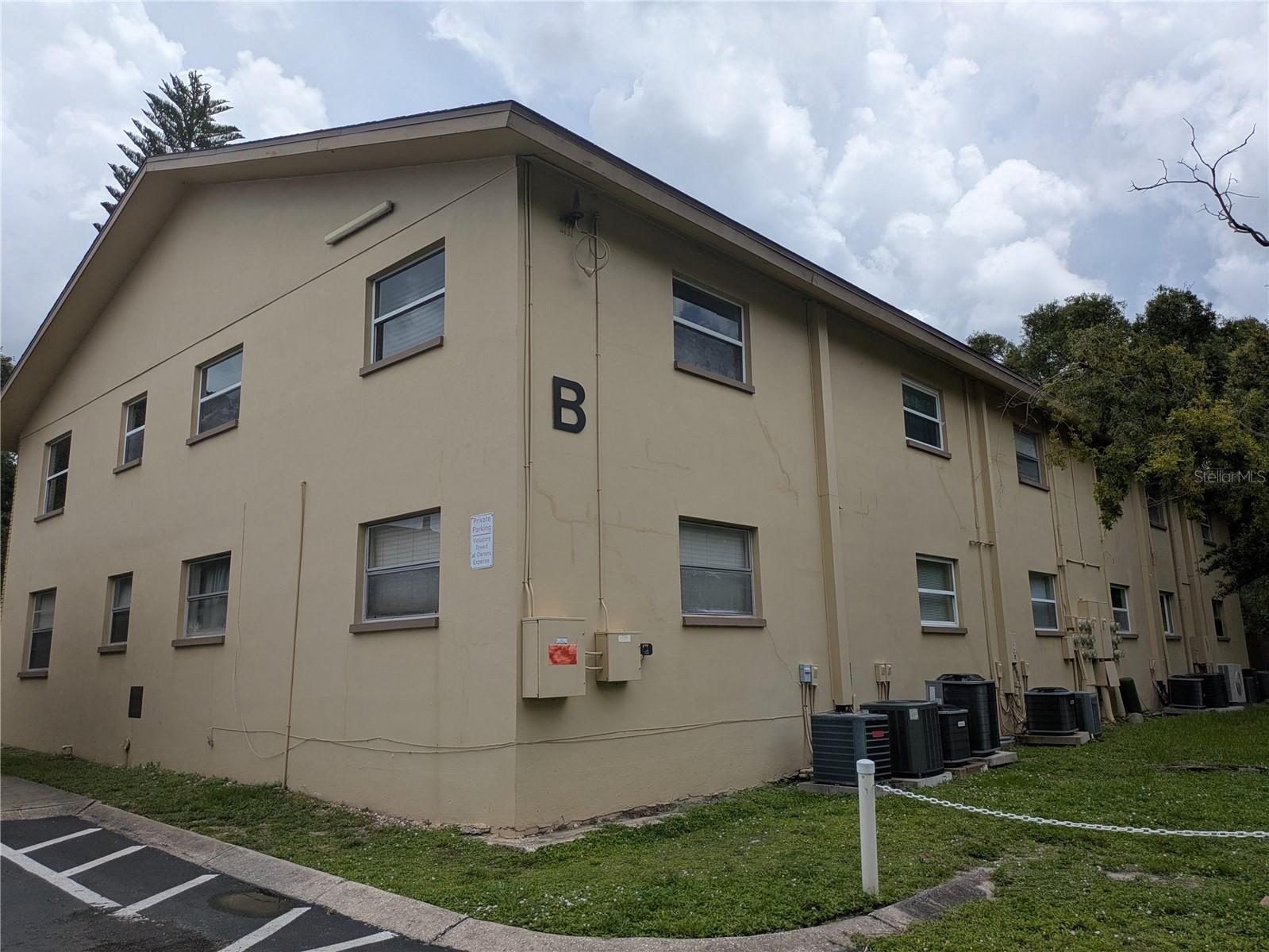 Image 7 of 30 For 2500 Harn Boulevard B12
