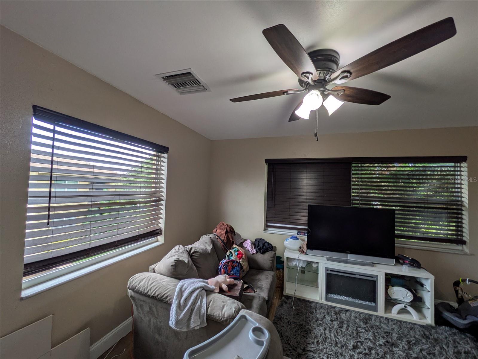 Image 9 of 30 For 2500 Harn Boulevard B12