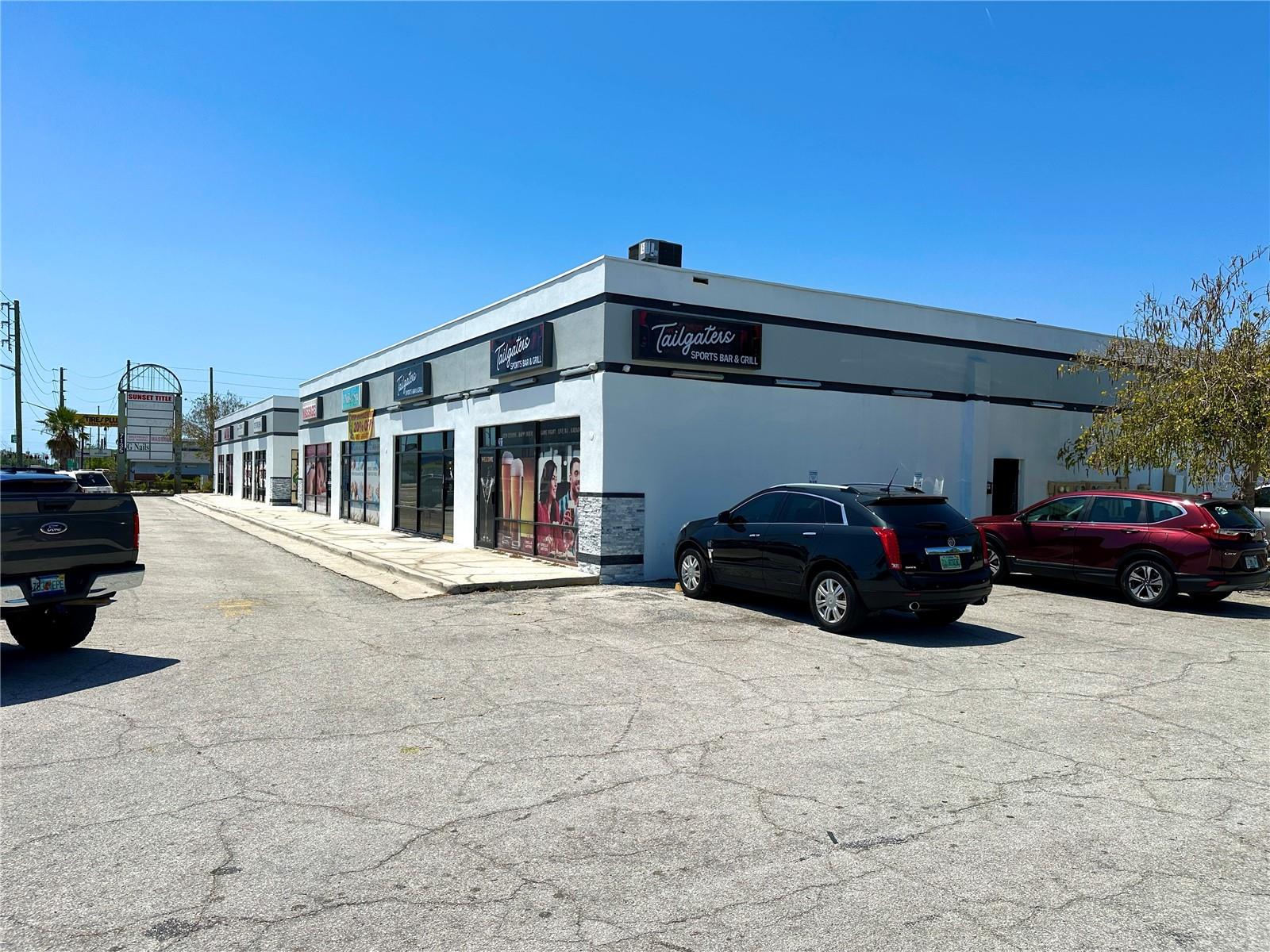 Listing photo id 10 for 7135 State Road 52