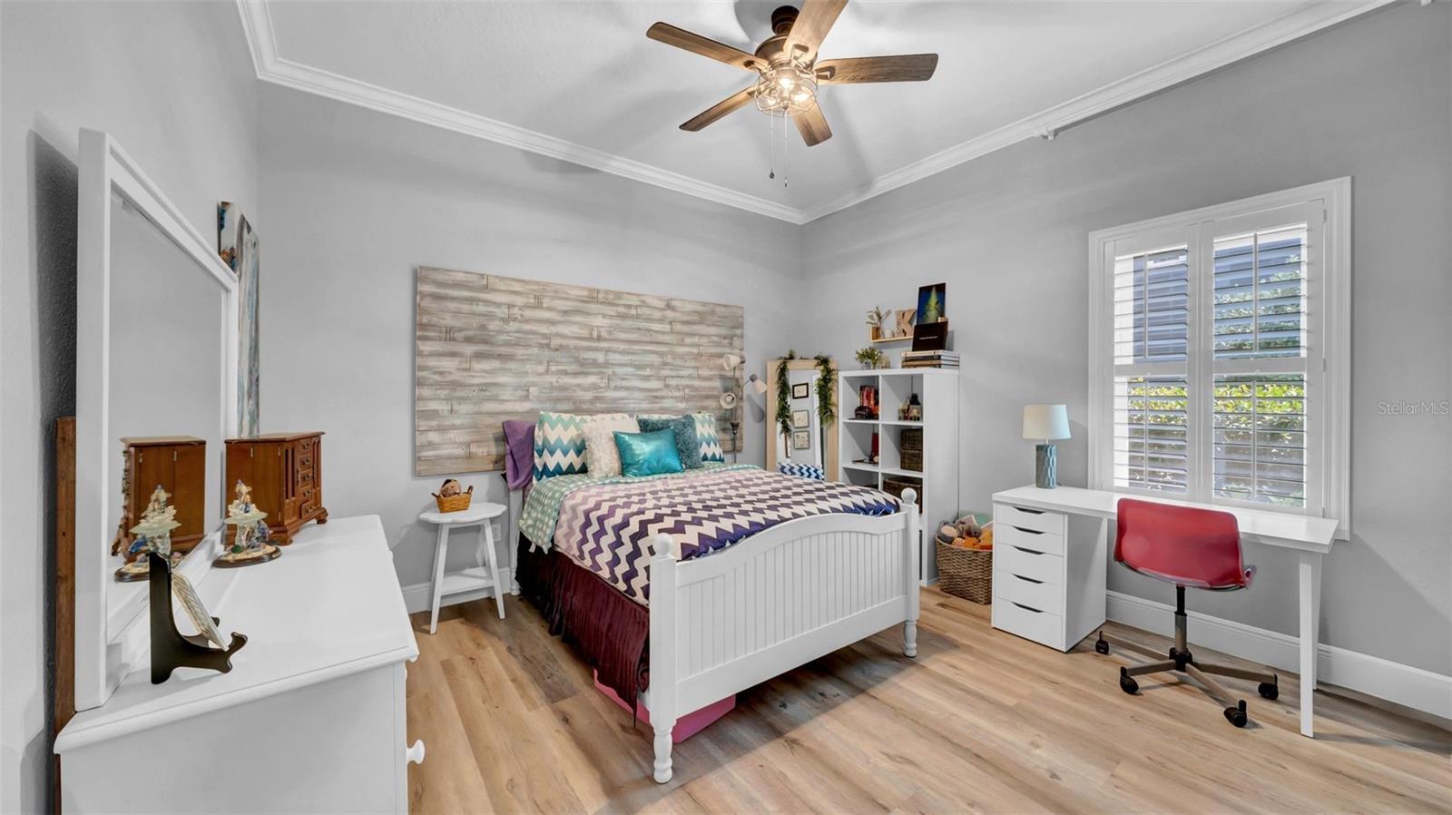 Image 33 of 52 For 15507 Avocetview Court