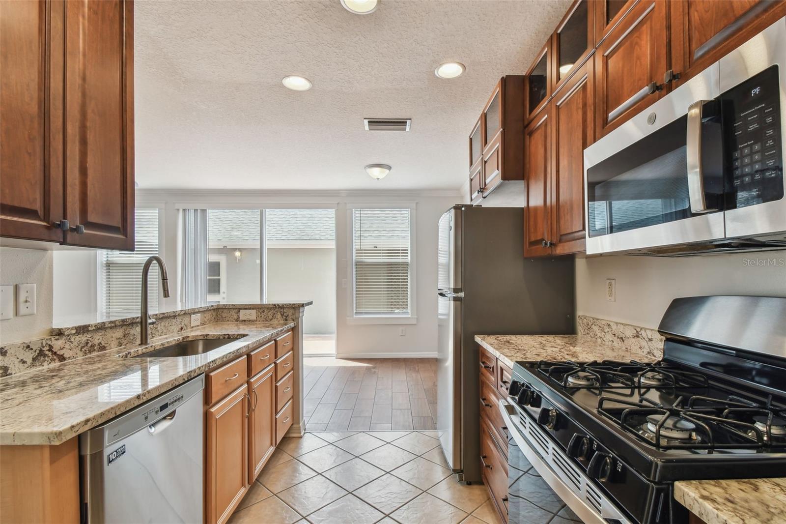 Image 13 of 48 For 11541 Fountainhead Drive