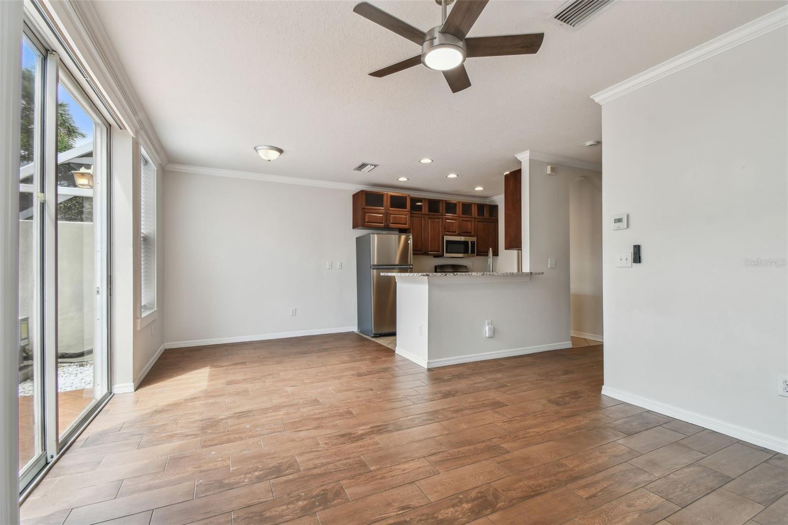 Image 22 of 48 For 11541 Fountainhead Drive