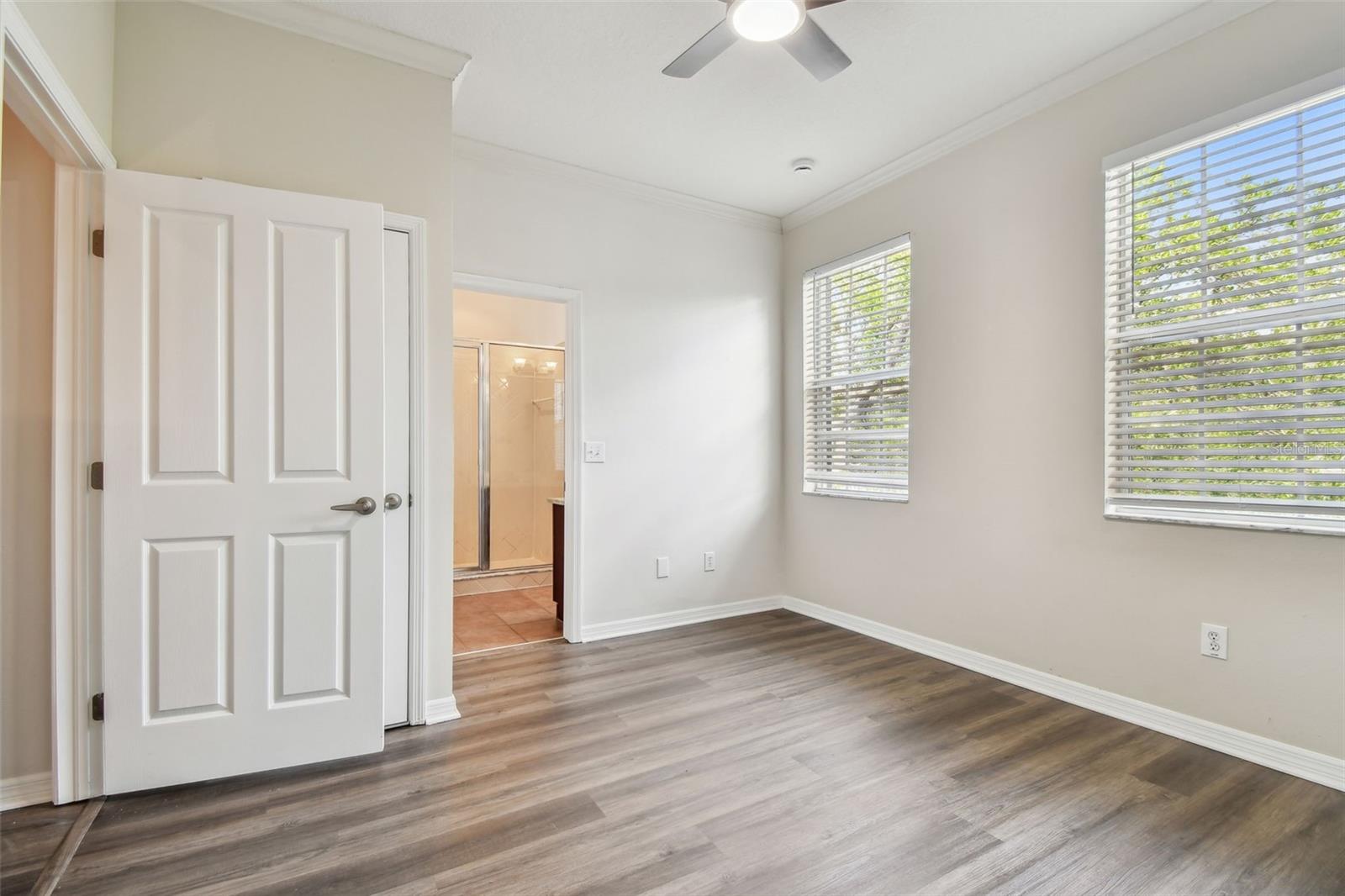 Image 24 of 48 For 11541 Fountainhead Drive