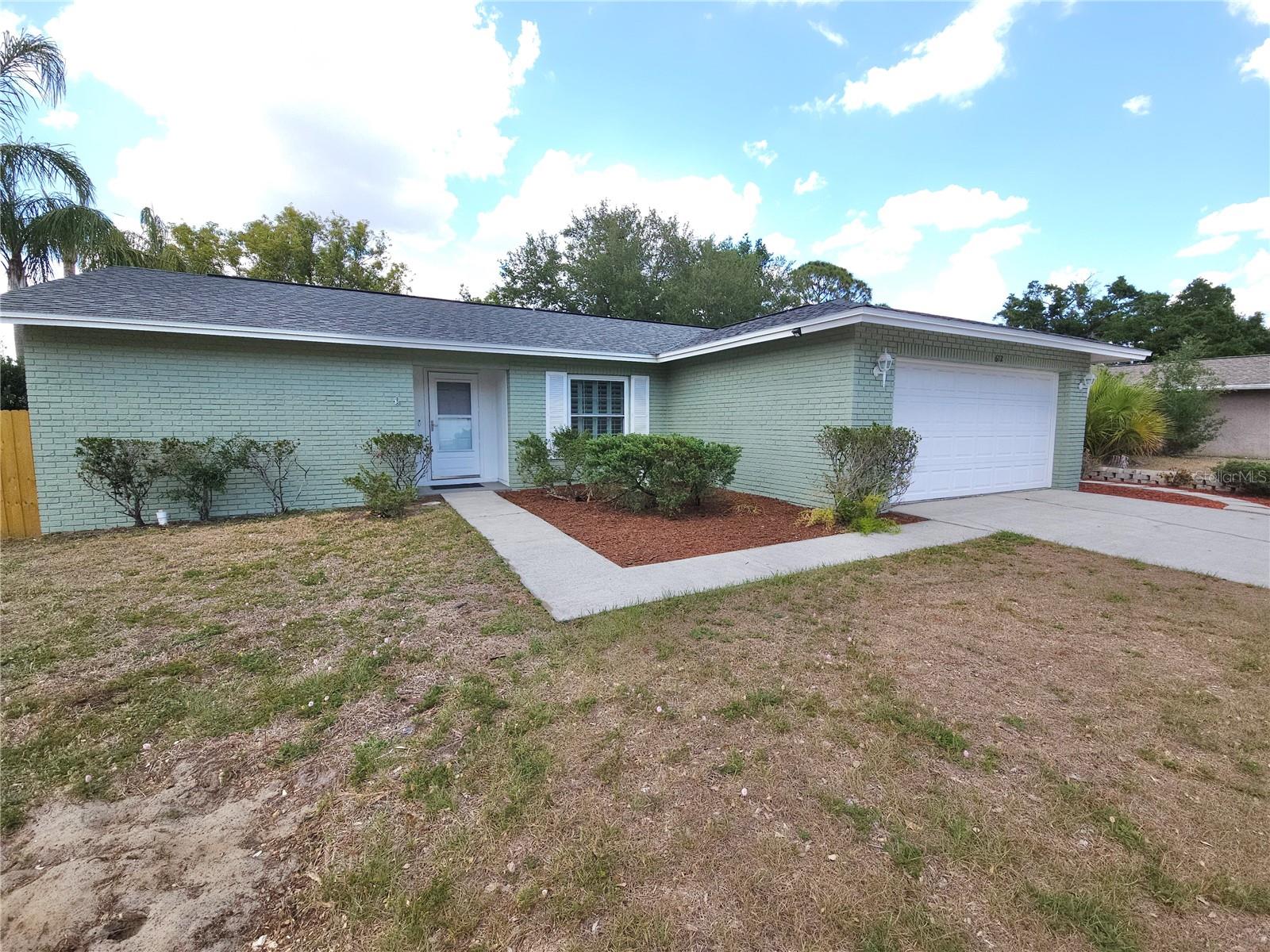 Image 3 of 65 For 612 Bryan Terrace Drive