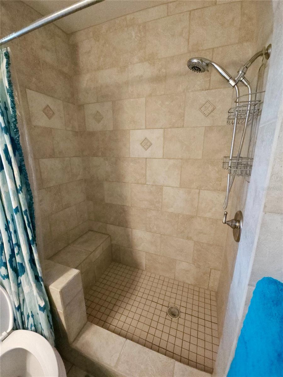 Image 33 of 65 For 612 Bryan Terrace Drive