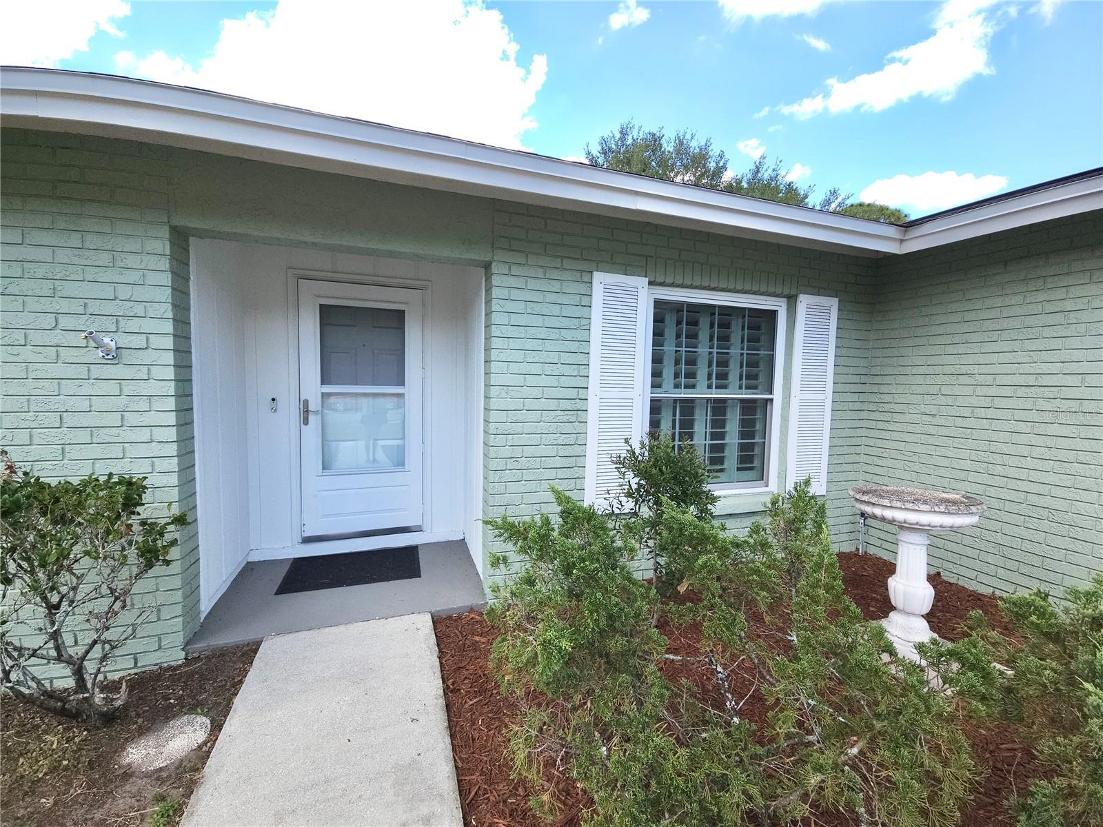Image 4 of 65 For 612 Bryan Terrace Drive