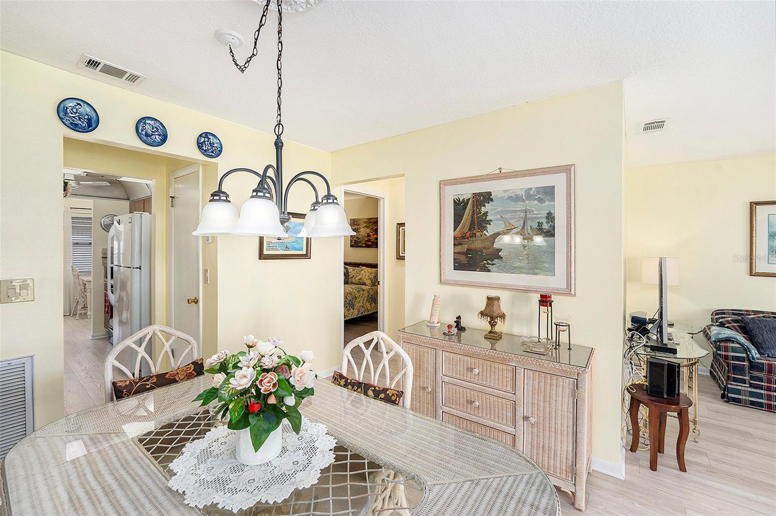 Image 14 of 32 For 5216 81st Street N 2