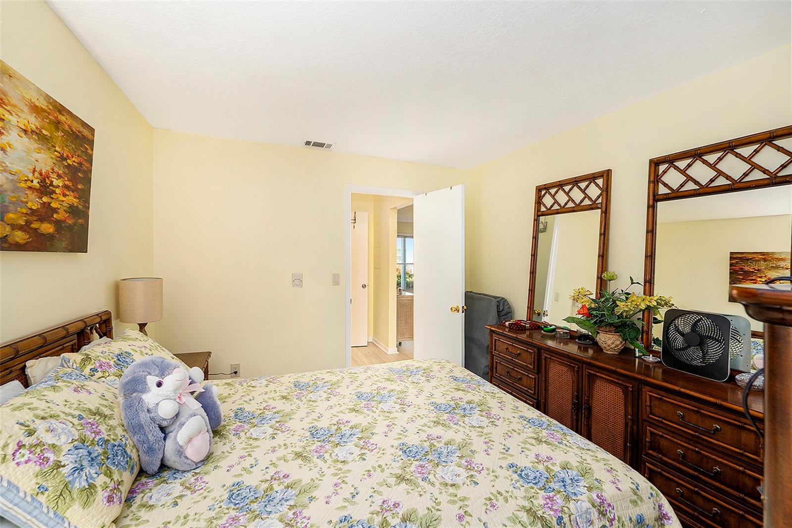 Image 21 of 32 For 5216 81st Street N 2