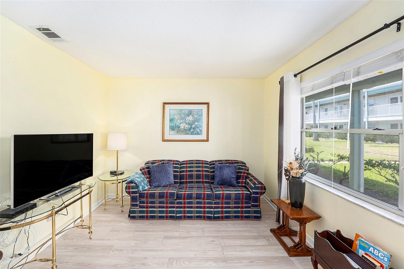 Image 7 of 32 For 5216 81st Street N 2