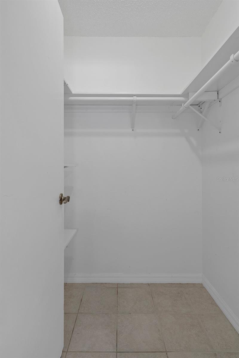 Image 17 of 40 For 601 Hercules Avenue 1602