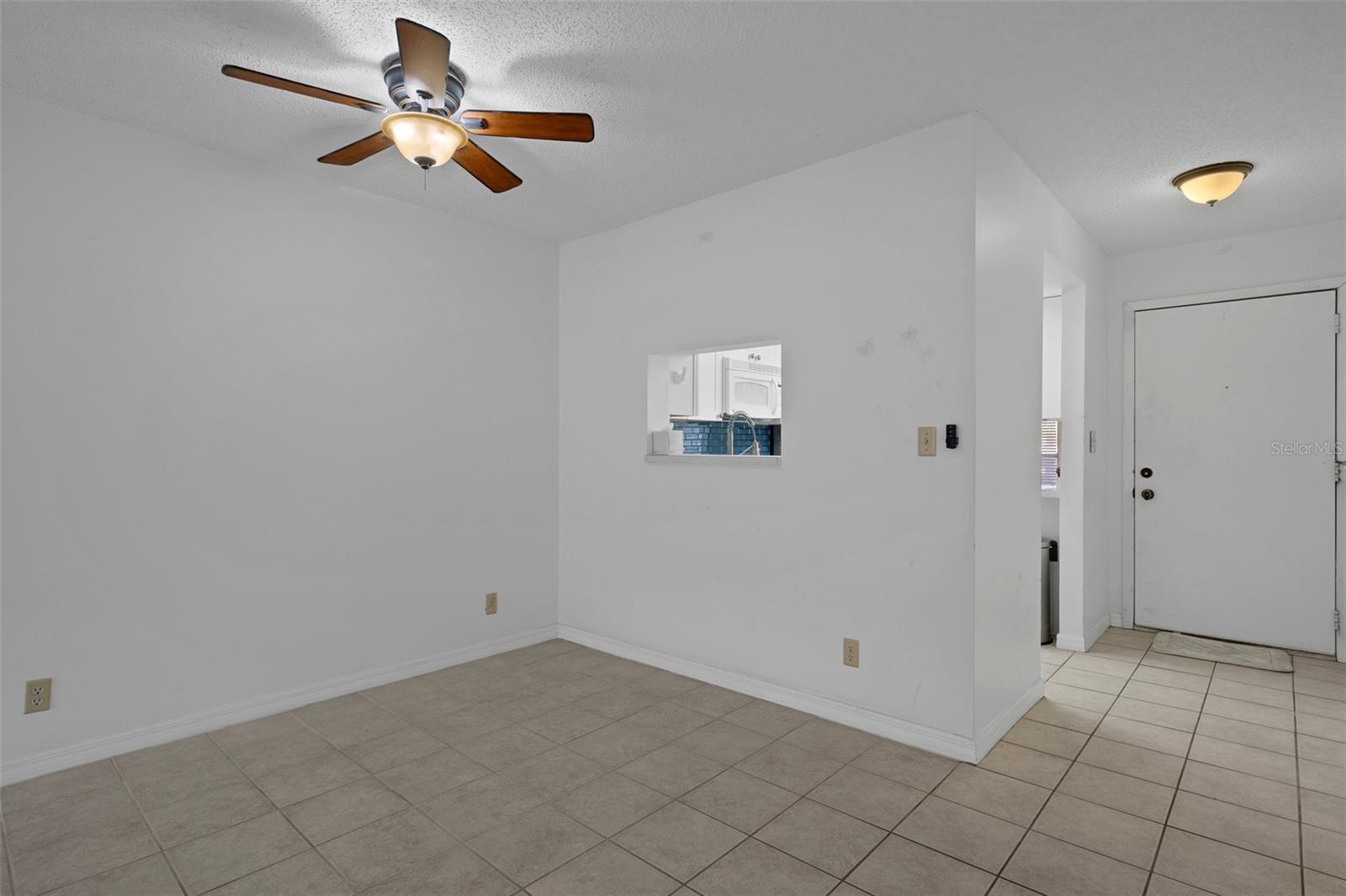 Image 8 of 40 For 601 Hercules Avenue 1602