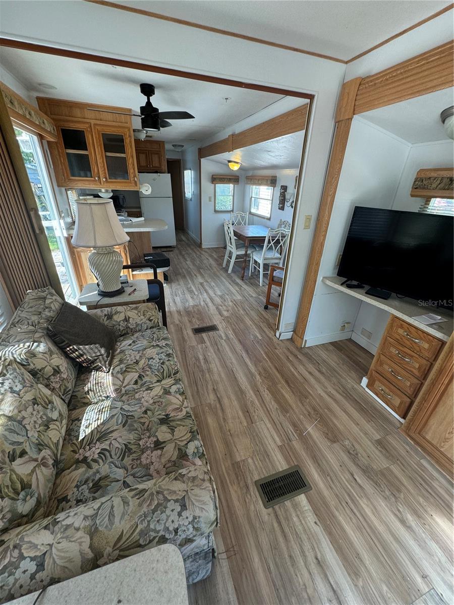 Image 12 of 36 For 2092 Culbreath Road D15