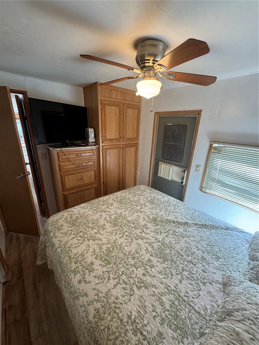 Image 16 of 36 For 2092 Culbreath Road D15