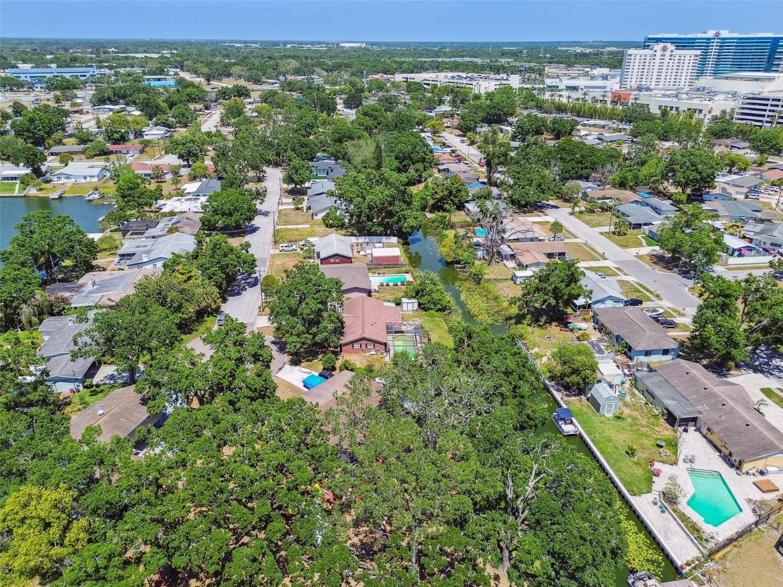 Image 2 of 25 For 6922 Spencer Circle