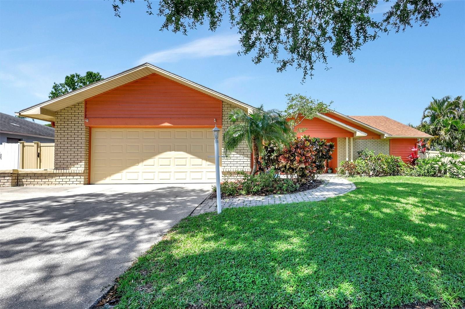 Image 3 of 53 For 3122 Lake Valencia Lane E