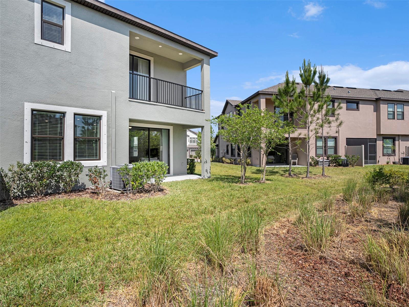 Image 31 of 52 For 4644 Almada Lane