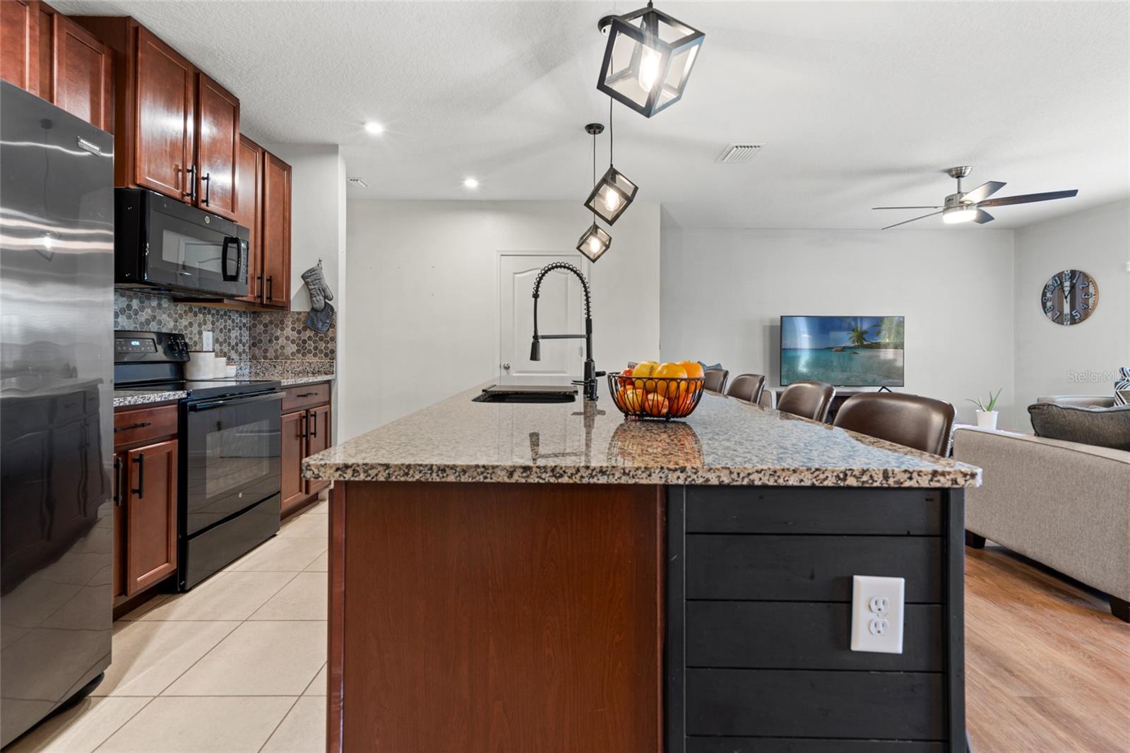Image 10 of 51 For 10480 Hawks Landing Drive
