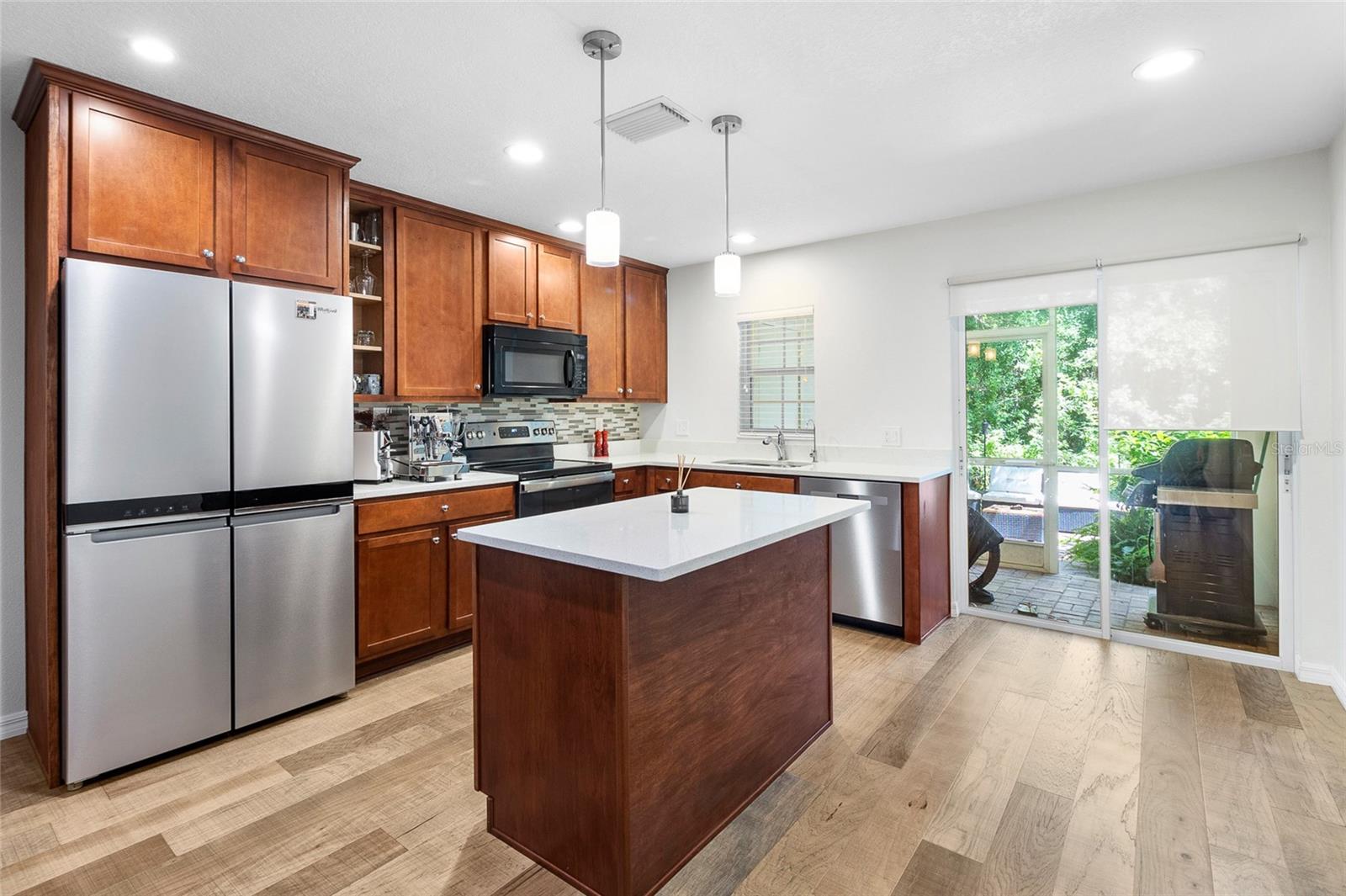 Image 10 of 30 For 9628 Charlesberg Drive