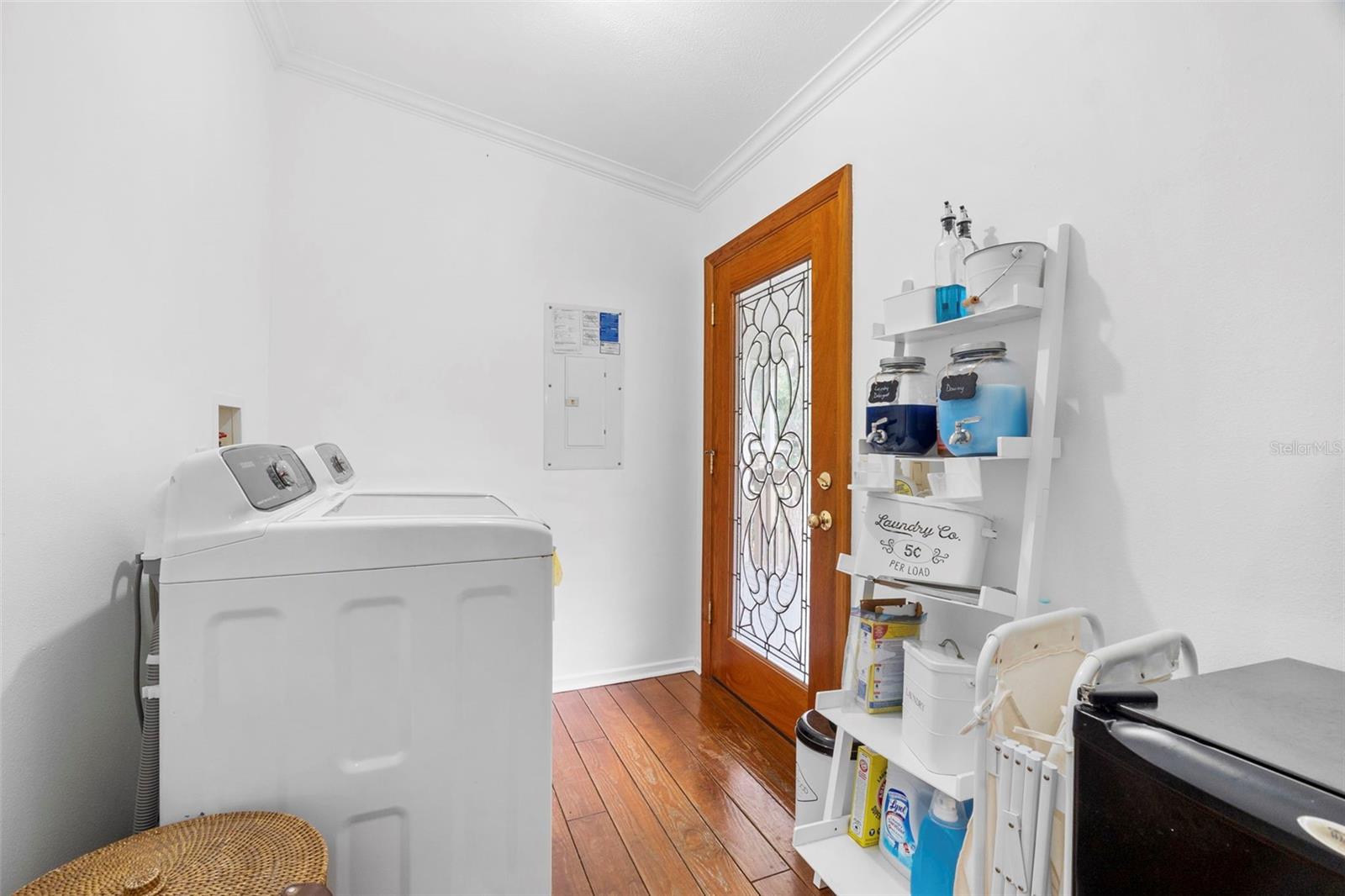 Listing photo id 17 for 13015 Elm Street