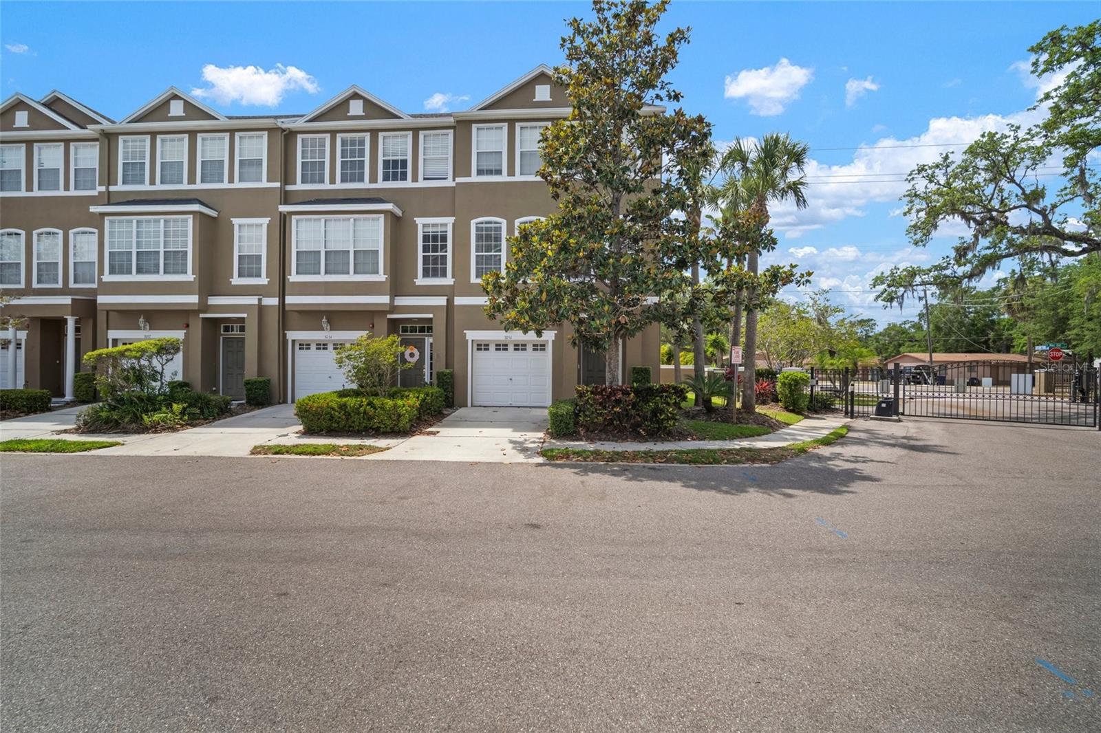 Details for 3056 Pointeview Drive, TAMPA, FL 33611