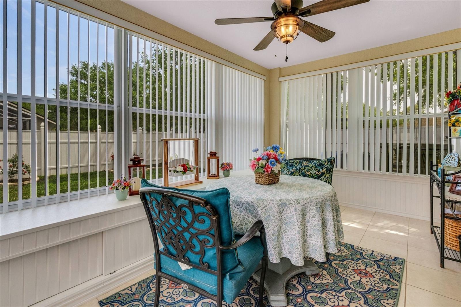 Image 26 of 41 For 16905 Hawkridge Road