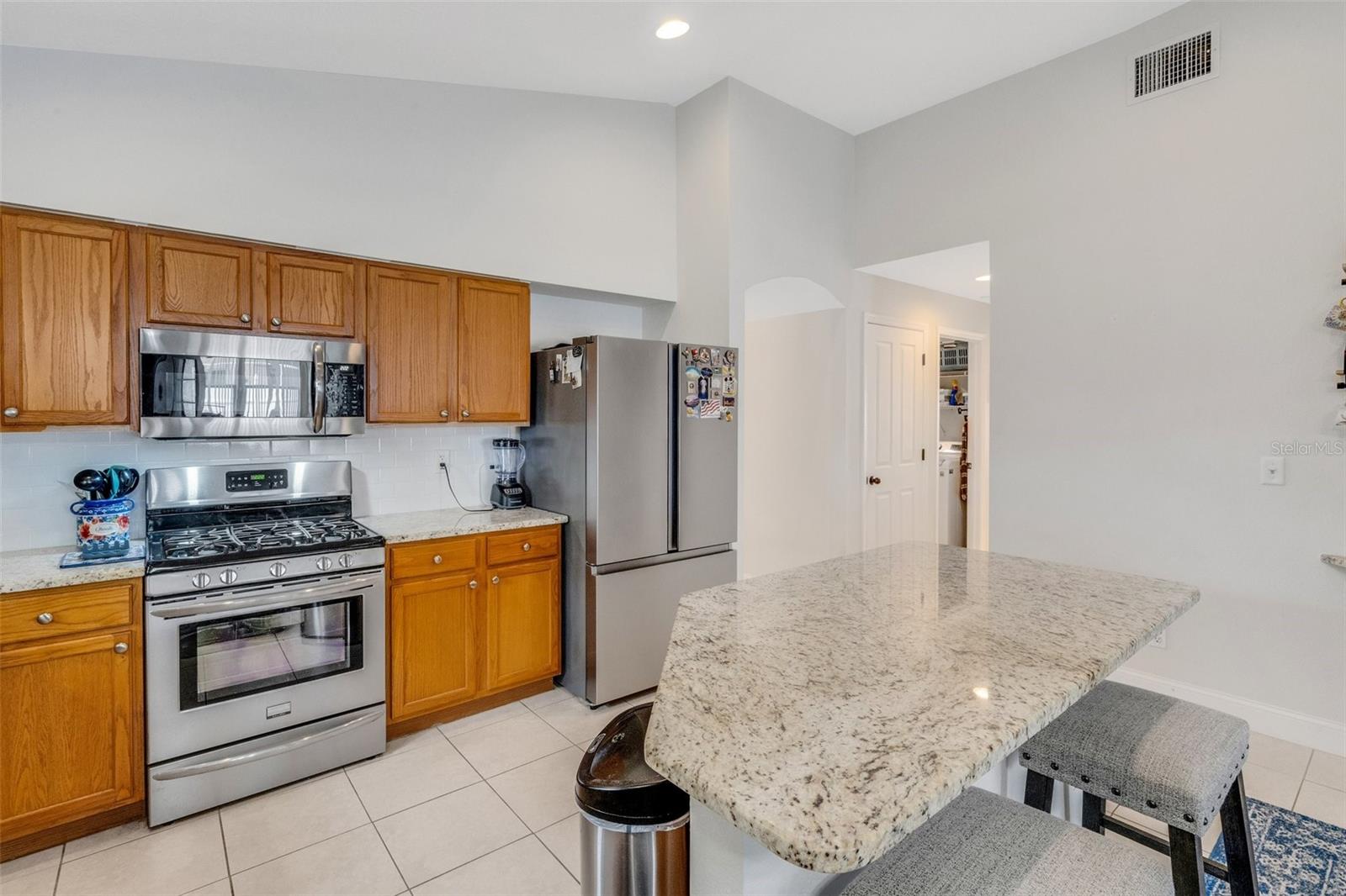 Image 9 of 41 For 16905 Hawkridge Road
