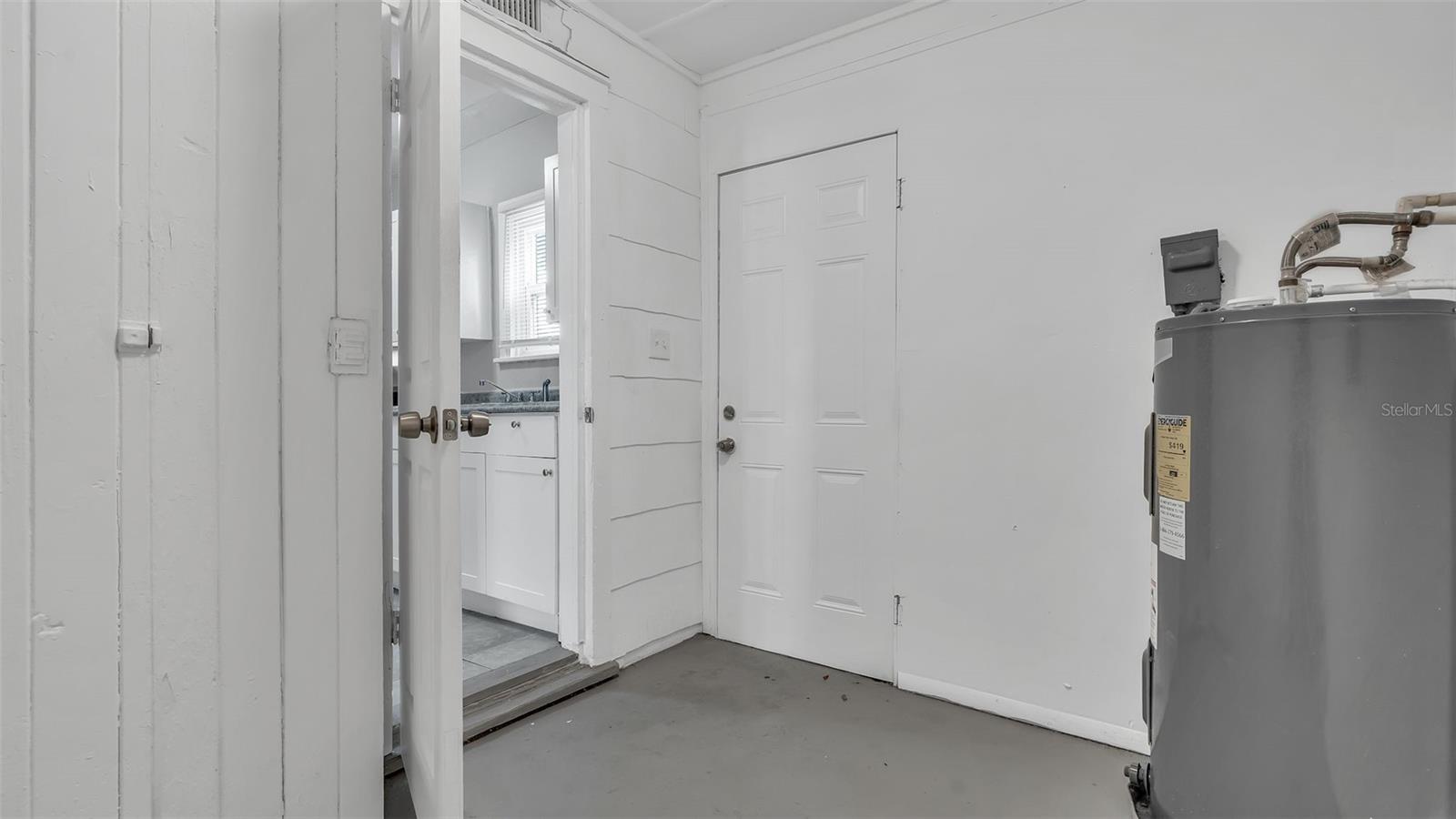 Image 15 of 17 For 3060 21st Avenue S