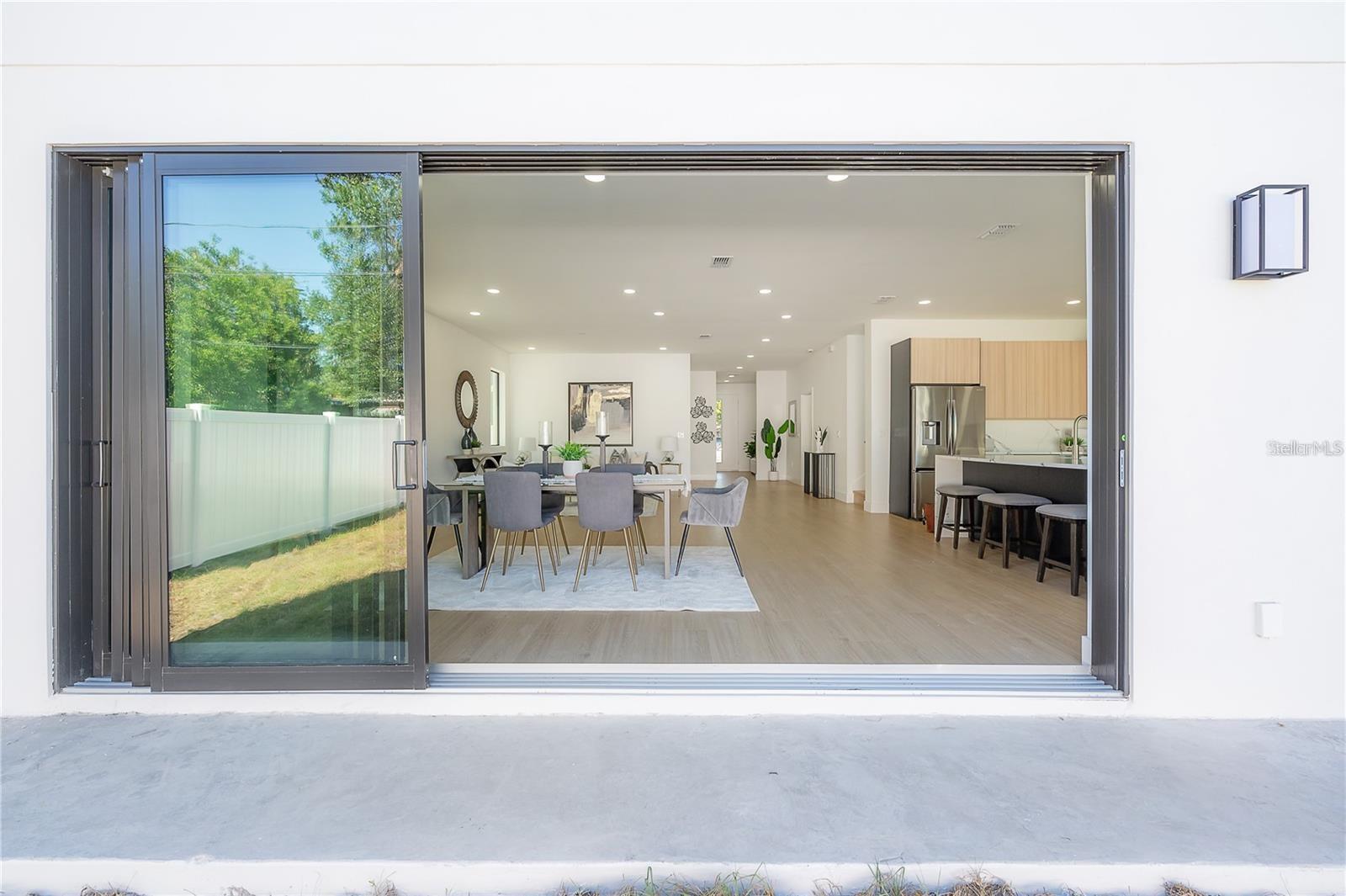 Image 27 of 28 For 2721 17th Avenue N