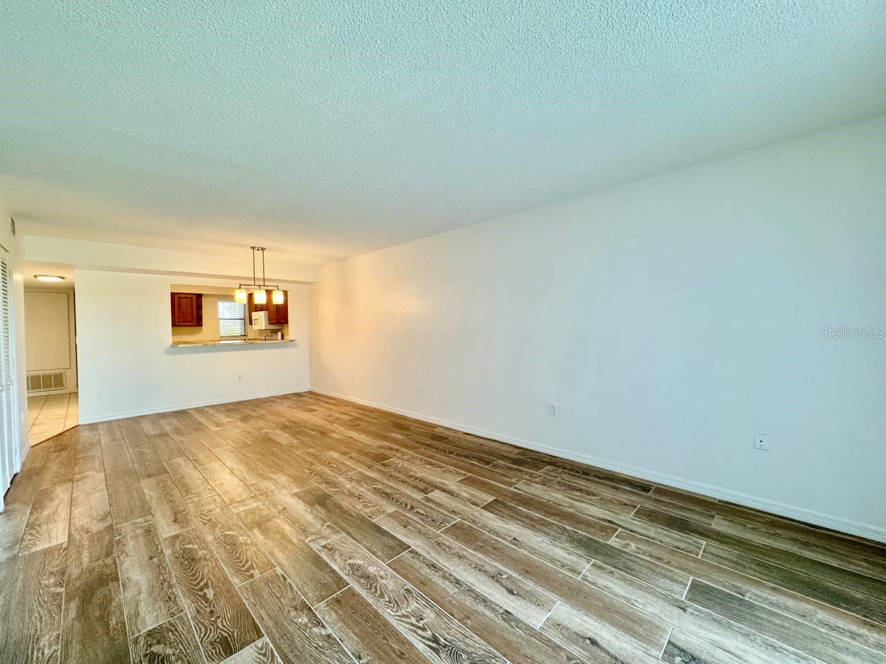 Image 11 of 34 For 5537 Sea Forest Drive 205