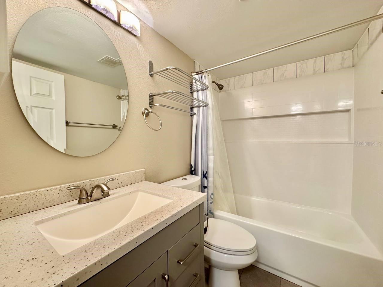 Image 15 of 34 For 5537 Sea Forest Drive 205