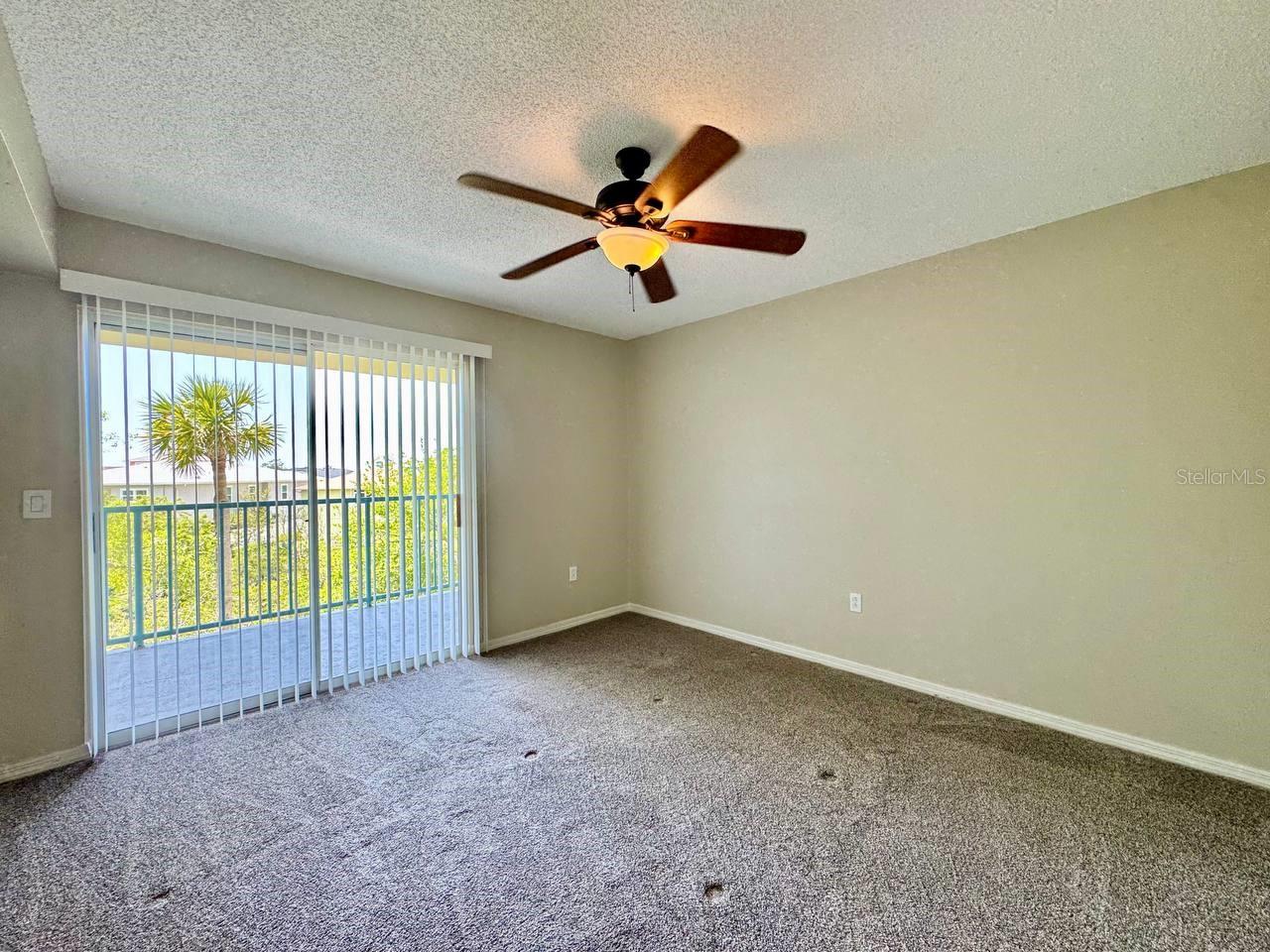 Image 17 of 34 For 5537 Sea Forest Drive 205