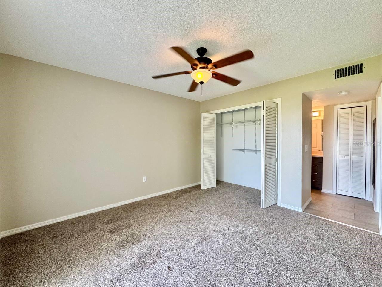 Image 19 of 34 For 5537 Sea Forest Drive 205