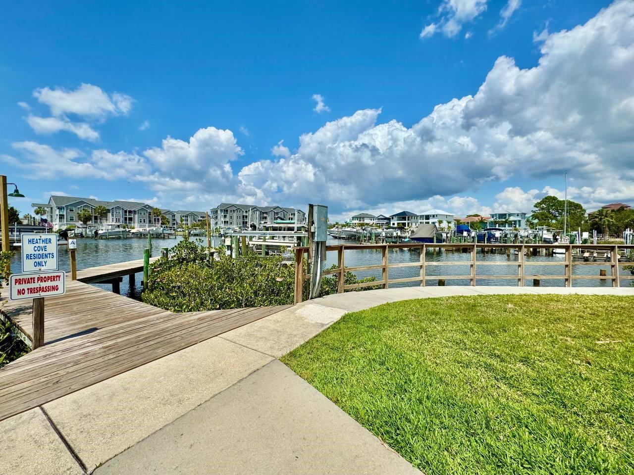 Image 27 of 34 For 5537 Sea Forest Drive 205